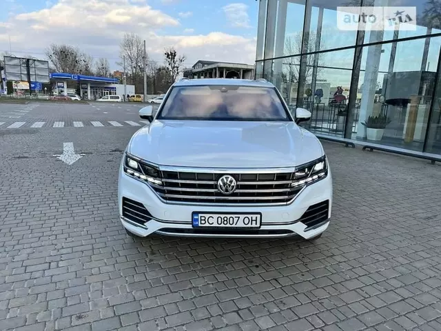 Volkswagen Touareg, 2018 г.в.