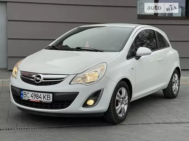 Opel Corsa, 2013 г.в.