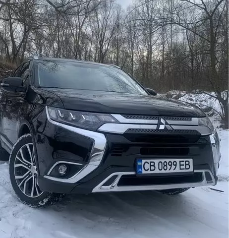 Mitsubishi Outlander, 2016 г.в.