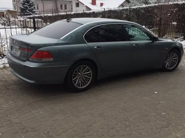 BMW 7 Series, 2002 г.в.