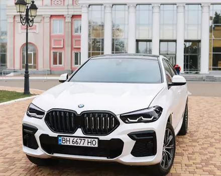 BMW X6, 2022 г.в.