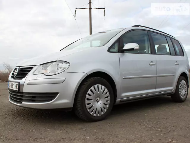 Volkswagen Touran, 2008 г.в.