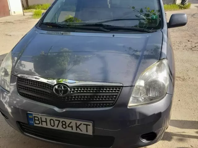 Toyota Corolla Verso, 2004 г.в.