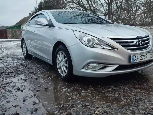 Hyundai Sonata, 2013 г.в.