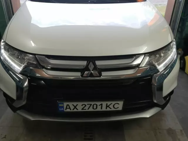 Mitsubishi Outlander, 2016 г.в.