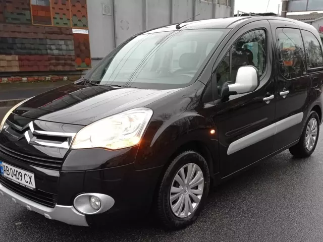 Citroen Berlingo пасс., 2011 г.в.