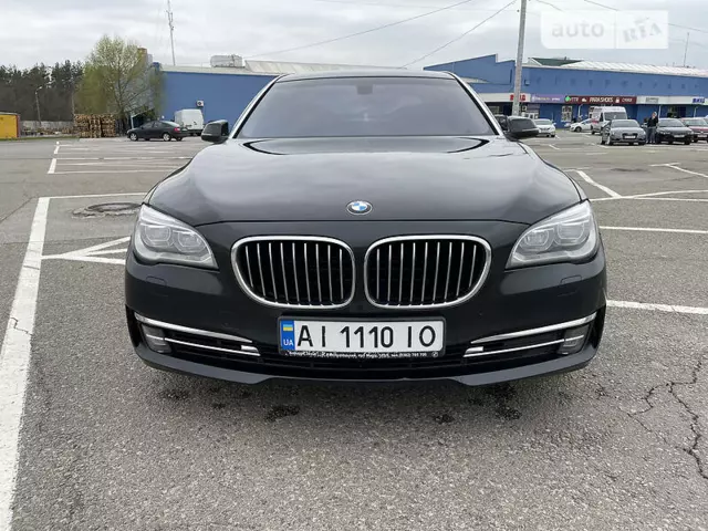 BMW 750, 2012 г.в.
