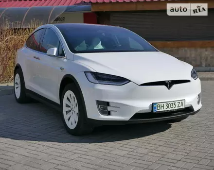 Tesla Model X, 2020 г.в.