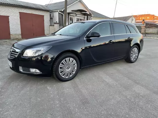Opel Insignia, 2012 г.в.
