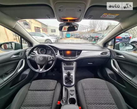 Opel Astra K, 2017 г.в.