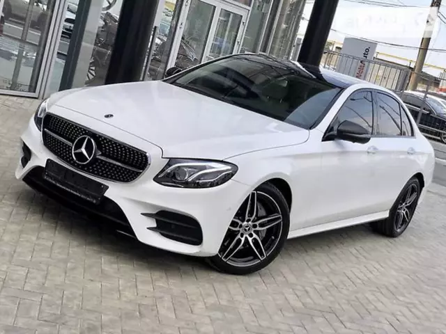 Mercedes-Benz E 220, 2017 г.в.