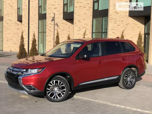 Mitsubishi Outlander, 2018 г.в.