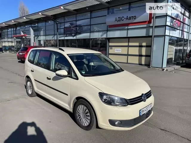Volkswagen Touran, 2015 г.в.