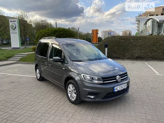 Volkswagen Caddy пасс., 2016 г.в.