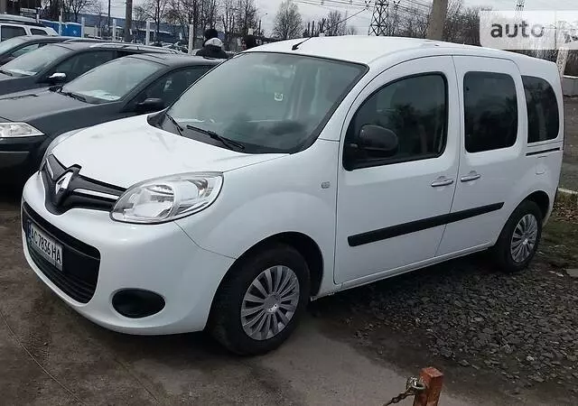 Renault Kangoo пасс., 2017 г.в.