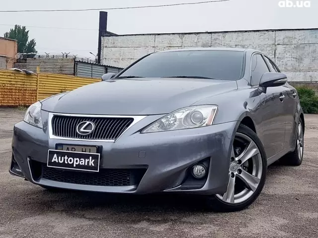 Lexus IS, 2011 г.в.