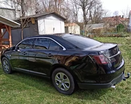 Ford Taurus, 2017 г.в.