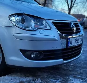 Volkswagen Touran, 2009 г.в.