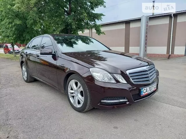 Mercedes-Benz E 250, 2012 г.в.