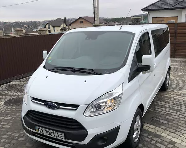Ford Transit Custom пасс., 2017 г.в.