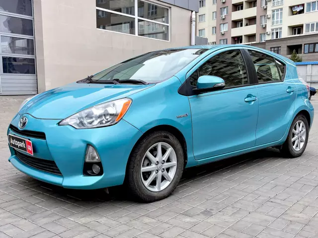 Toyota Prius, 2014 г.в.