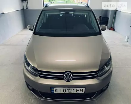 Volkswagen Touran, 2012 г.в.
