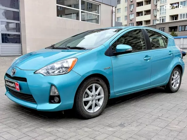 Toyota Prius, 2014 г.в.