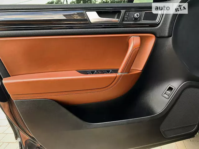 Volkswagen Touareg, 2013 г.в.