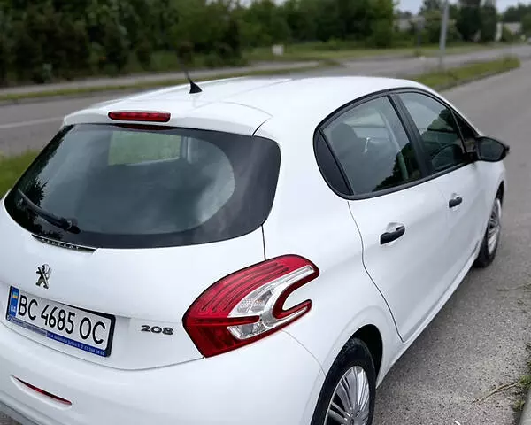 Peugeot 208, 2012 г.в.