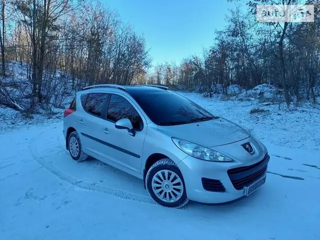 Peugeot 207, 2010 г.в.
