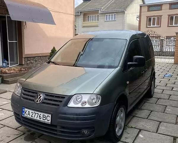 Volkswagen Caddy пасс., 2008 г.в.