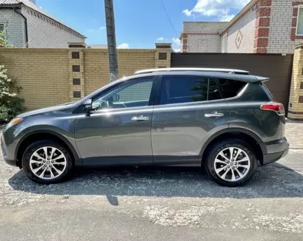 Toyota RAV4, 2017 г.в.