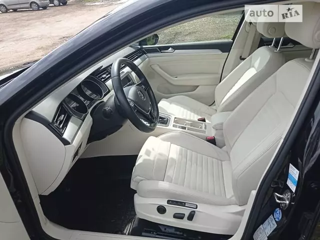 Volkswagen Passat B8, 2015 г.в.