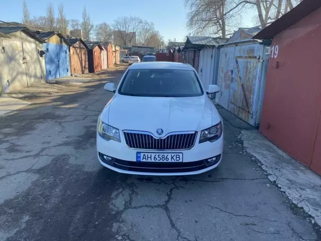 Skoda SuperB, 2013 г.в.