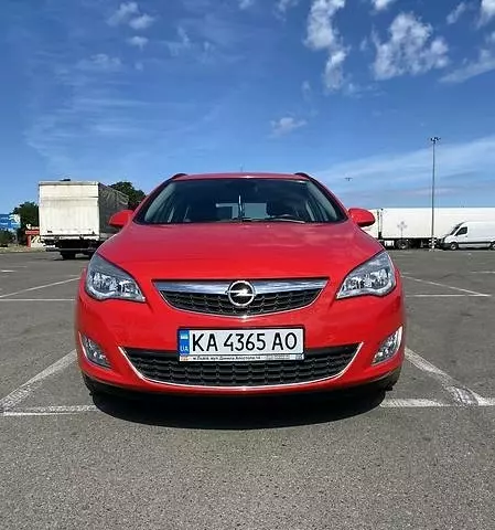Opel Astra J, 2011 г.в.