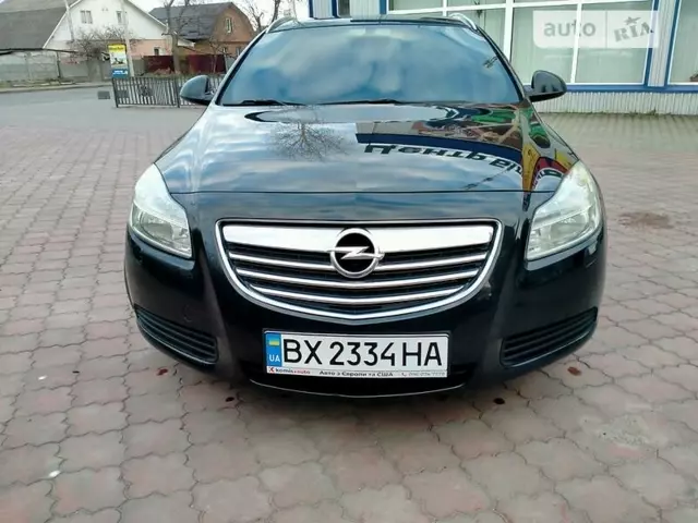 Opel Insignia, 2010 г.в.