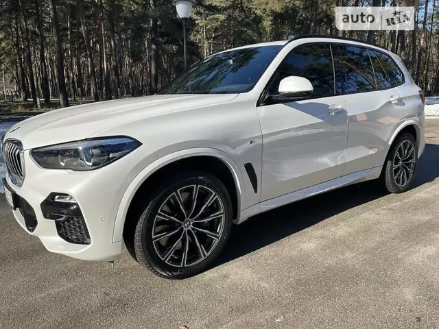BMW X5, 2021 г.в.