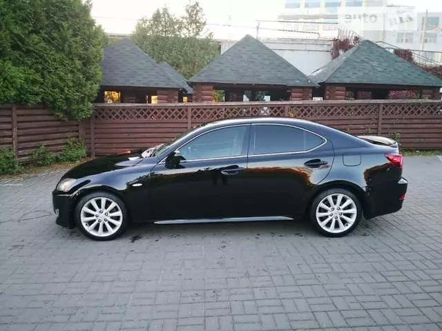 Lexus IS 220, 2006 г.в.