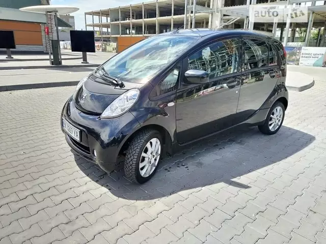 Peugeot iOn, 2010 г.в.
