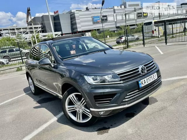 Volkswagen Touareg, 2015 г.в.