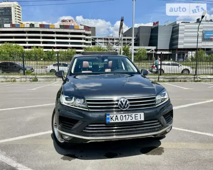 Volkswagen Touareg, 2015 г.в.