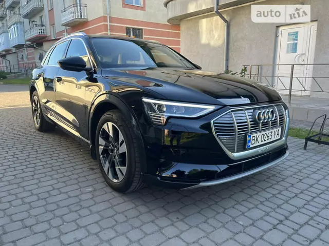 Audi E-Tron, 2020 г.в.