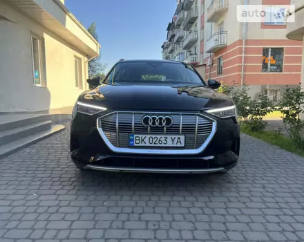 Audi E-Tron, 2020 г.в.
