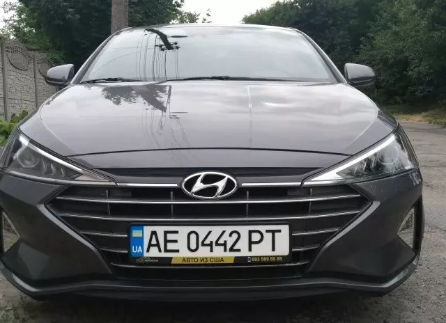 Hyundai Elantra, 2018 г.в.