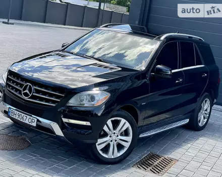 Mercedes-Benz ML 350, 2012 г.в.
