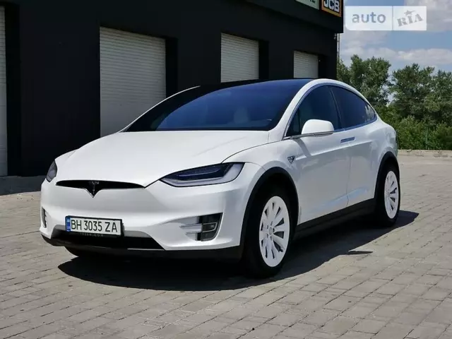 Tesla Model X, 2020 г.в.
