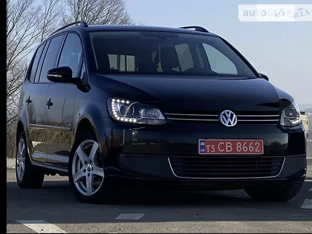 Volkswagen Touran, 2011 г.в.