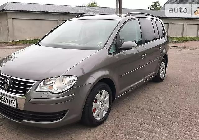 Volkswagen Touran, 2008 г.в.