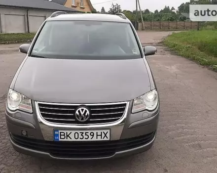 Volkswagen Touran, 2008 г.в.