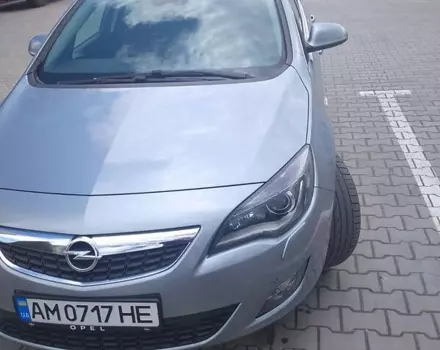 Opel Astra J, 2011 г.в.